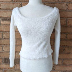 White fuzzy off the shoulder 3/4 sleeve top